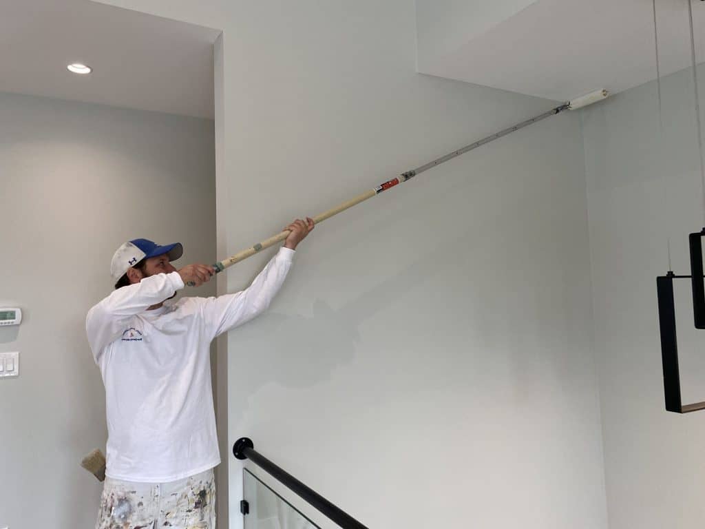Using a roller to paint a cieiling for article how to paint a popcorn ceiling 